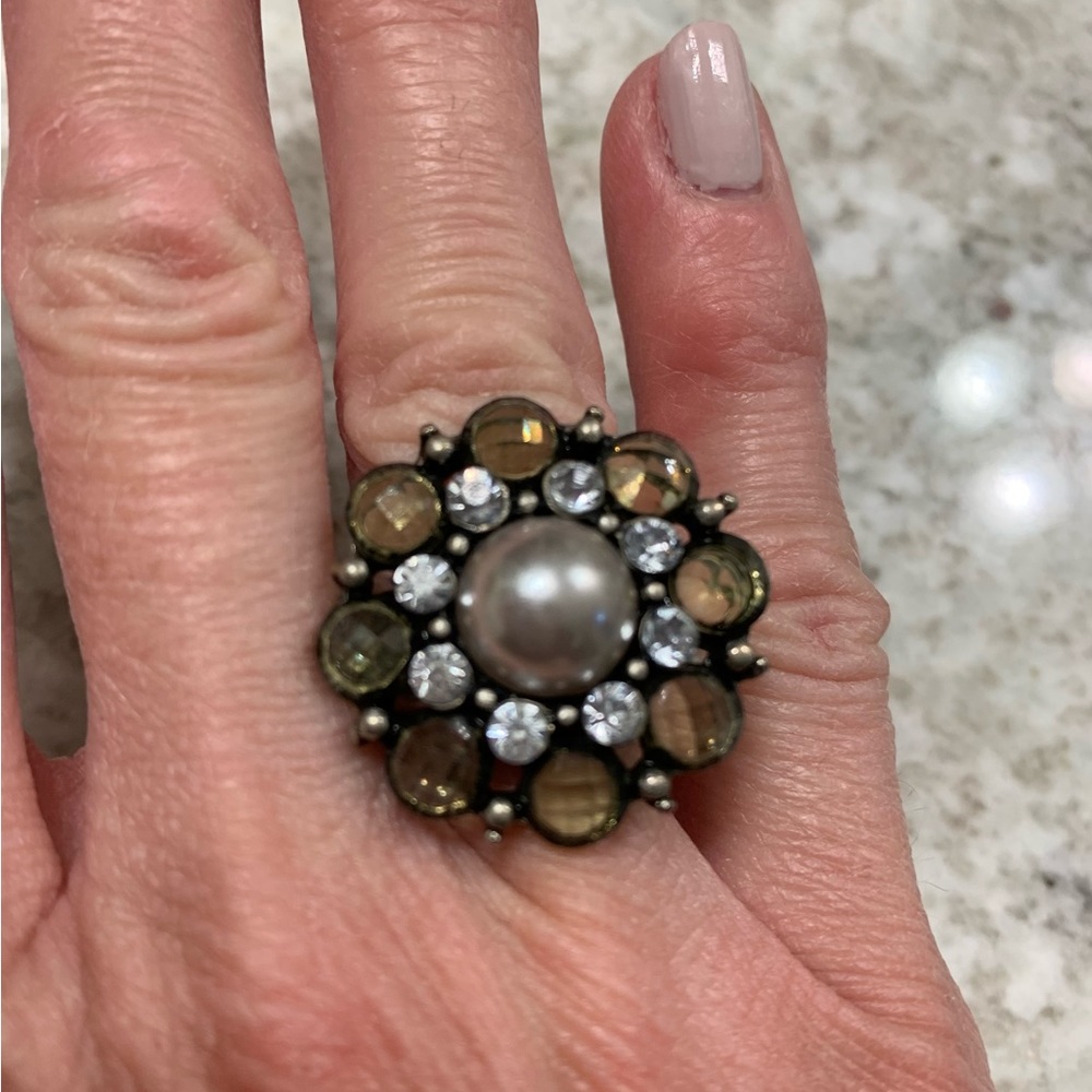 Ann Taylor Expandable Cocktail/Statement Ring